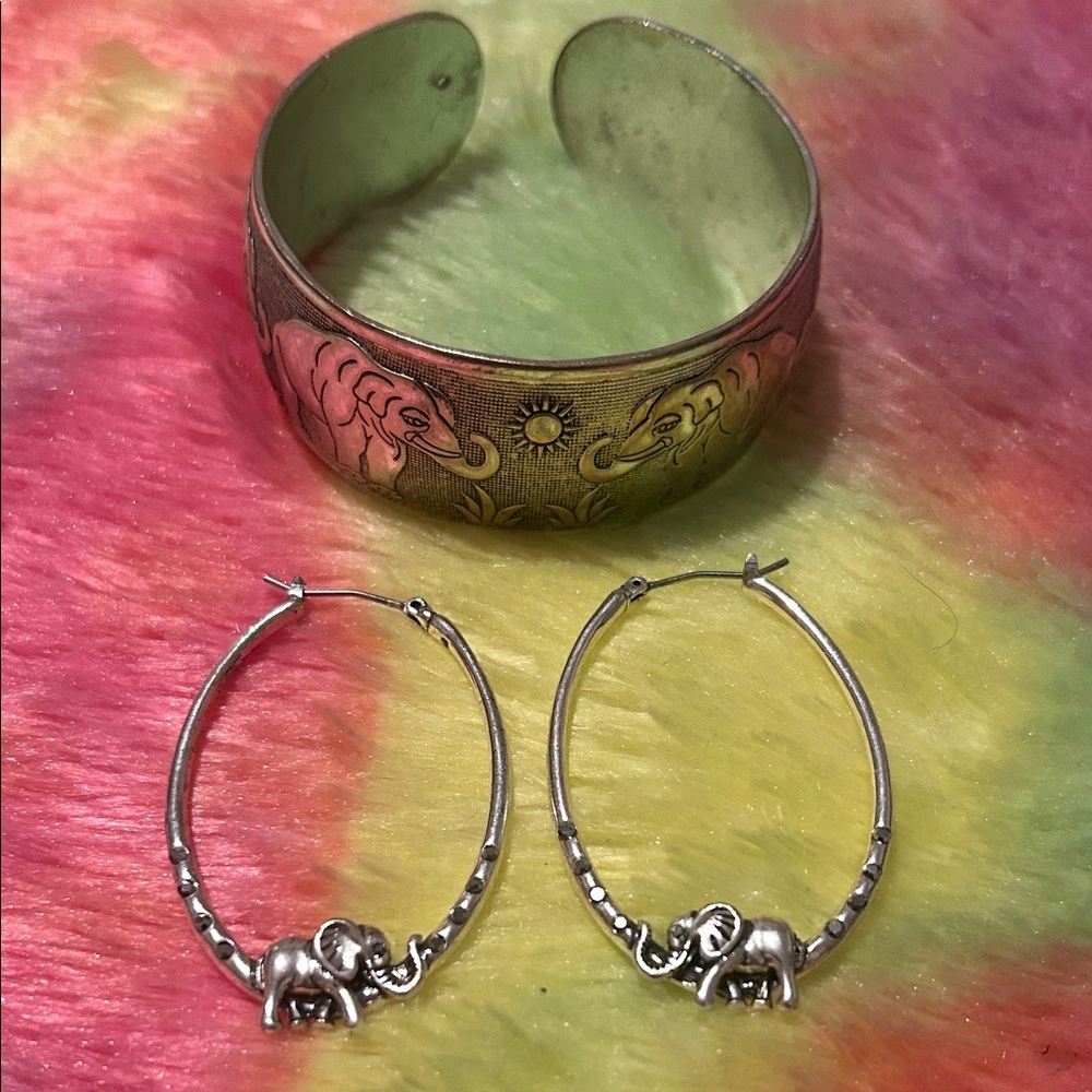 Elephant Design Bracelet and Earrings Set